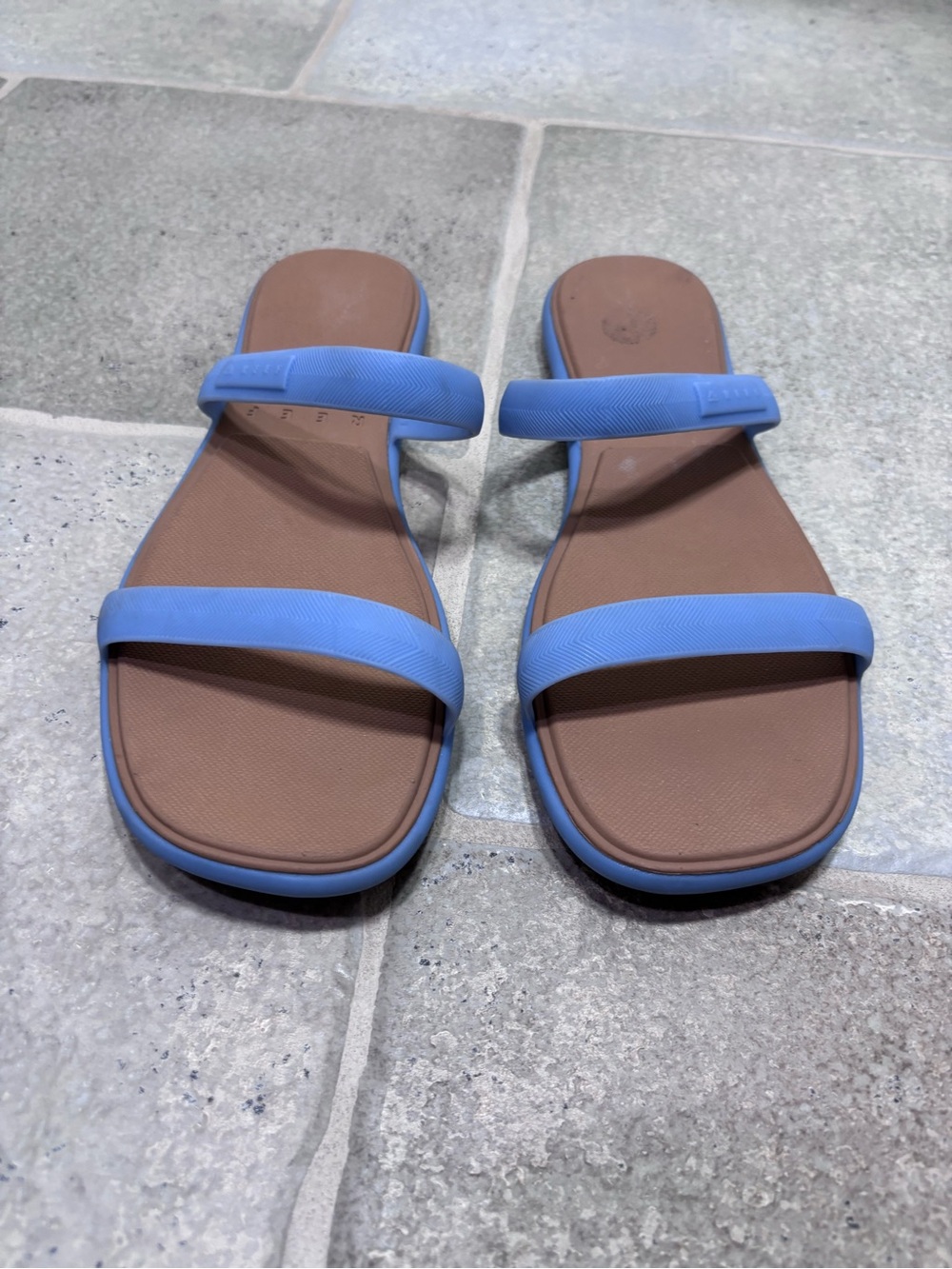 Reef Water Willow Marina Slide Sandals Women’s 11 Blue